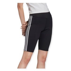 Adidas🦎Originals  Biker Shorts🌵